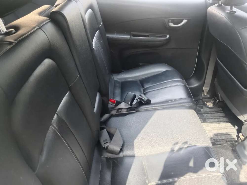 Honda Br-v Diesel Milage 24 Plus 7 Seater Dawn Payment 50000 Only