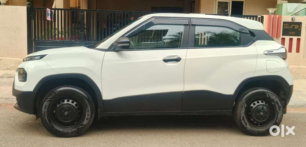 Tata Punch Pure, 2022, Petrol