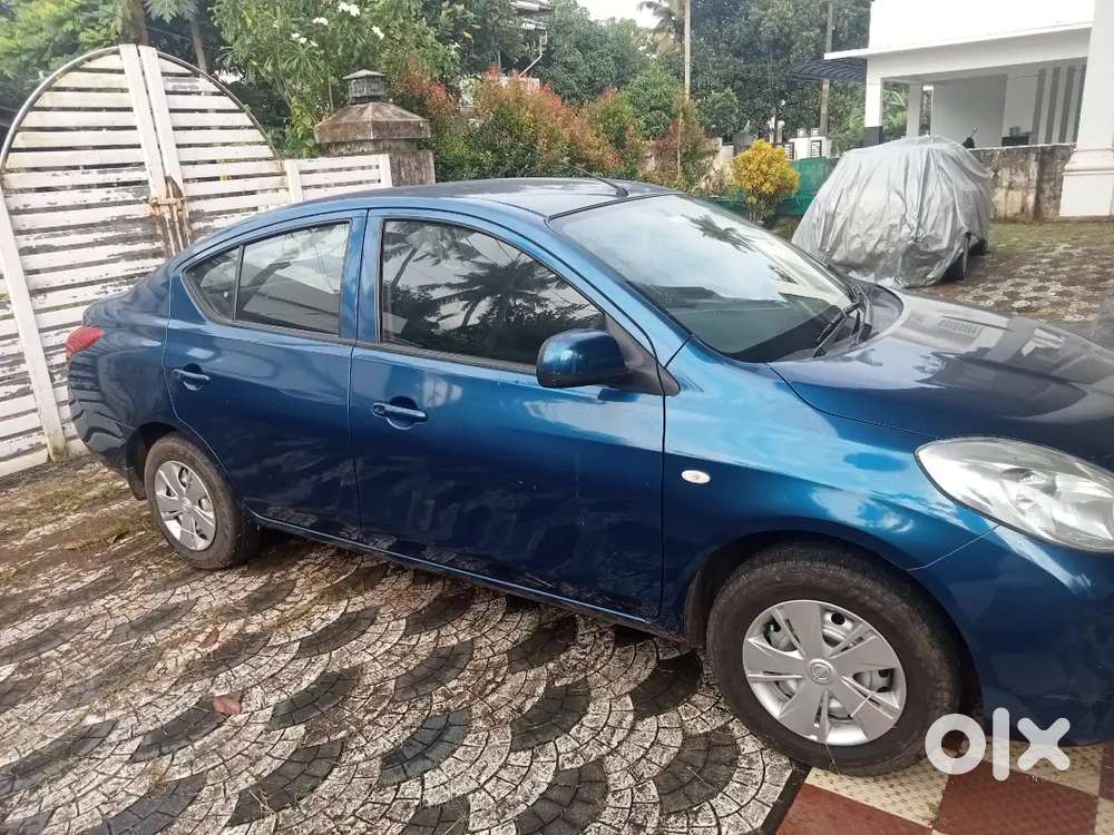 Nissan Sunny Petrol 2014
