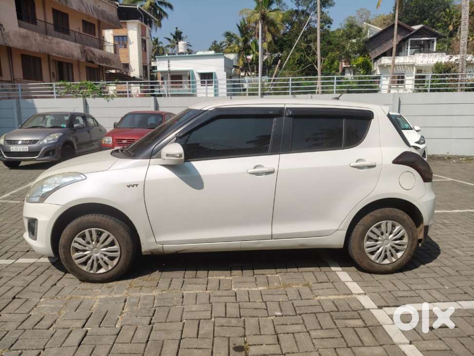 Maruti Suzuki Swift Vxi, 2017, Petrol