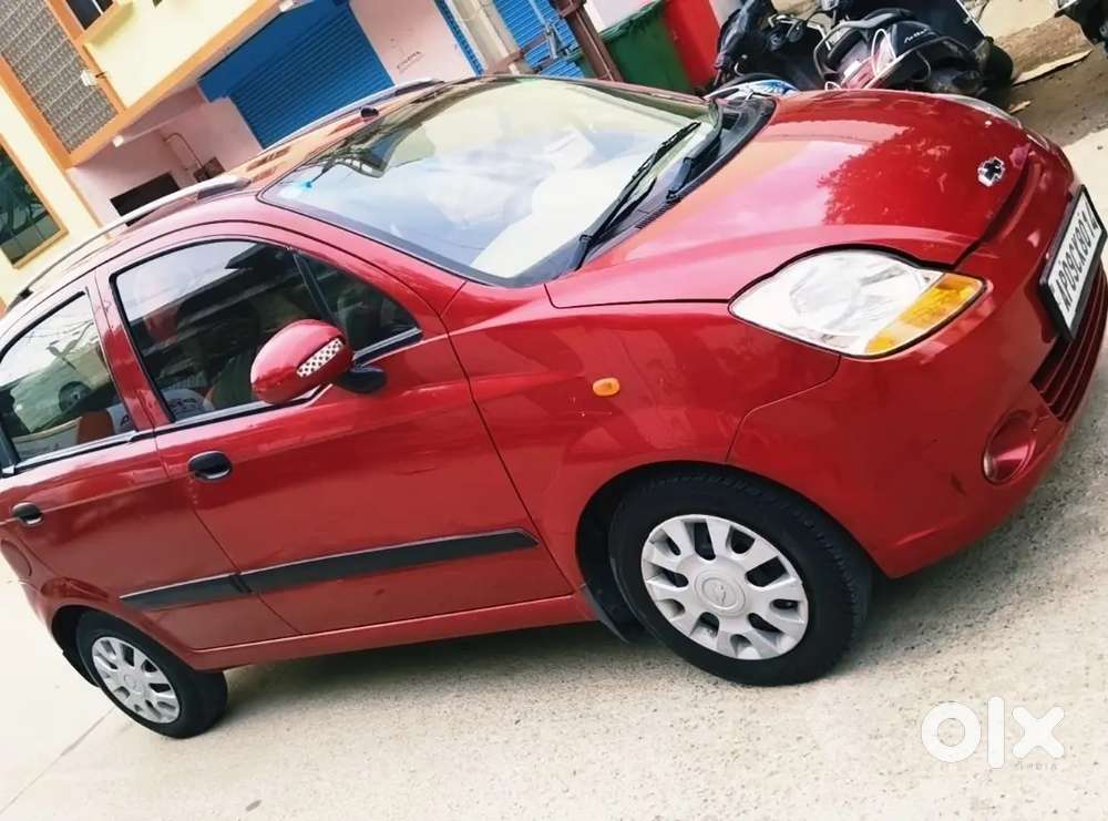 Only 29,000 Kmts Driven Chevrolet Spark 1.0 Lt Pet /lpg