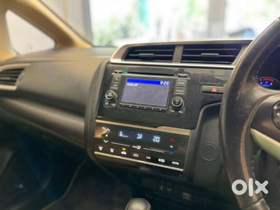 Honda Jazz V Cvt, 2018, Petrol