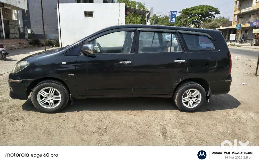 Toyota Innova 2006 Diesel Well Maintained