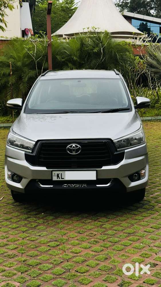 Toyota Innova Crysta 2.4 G Mt, 2017, Diesel