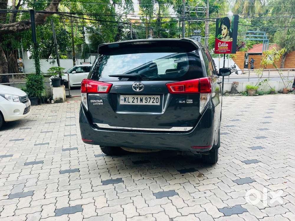 Toyota Innova Crysta 2.4 Gx Limited Edition 7 Str, 2017, Diesel