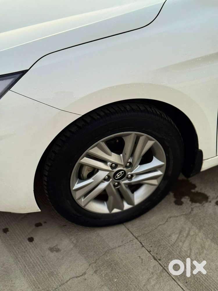 Hyundai Elantra 1.6 S, 2021, Petrol