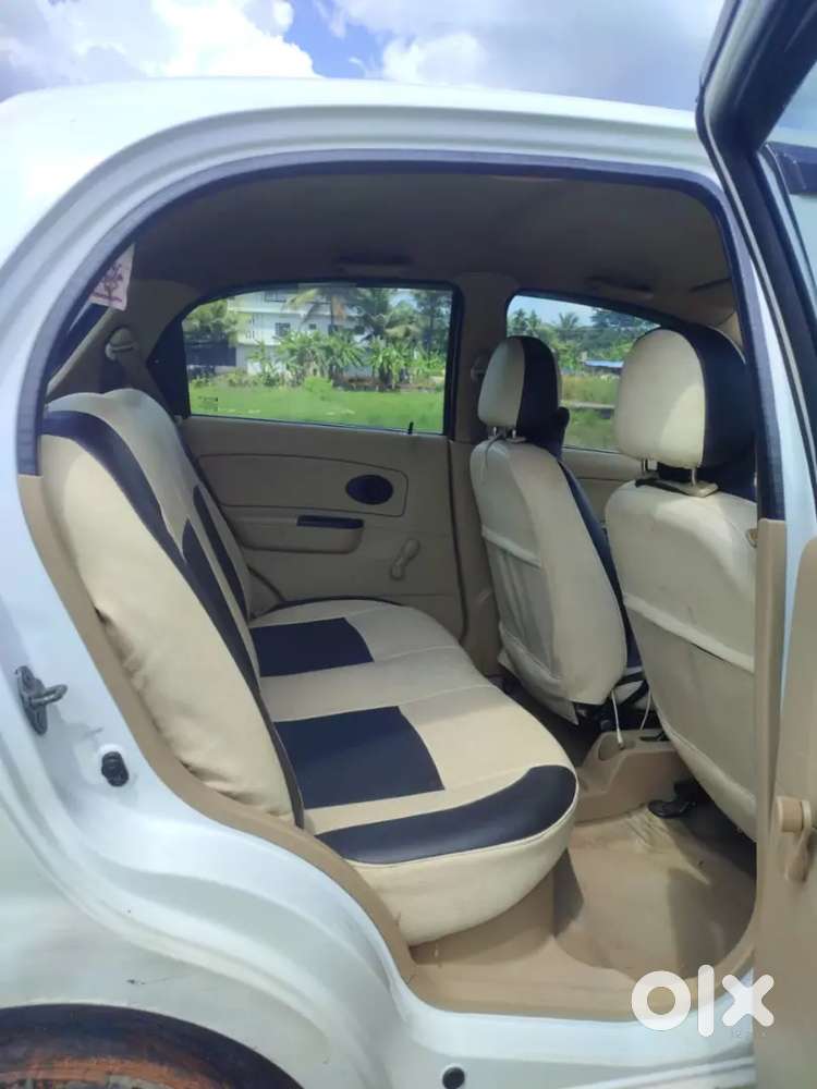 Chevrolet Spark 2011 Petrol 49500 Km Driven