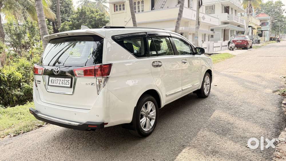 Toyota Innova Crysta 2.4 Z 7 Str, 2018, Diesel