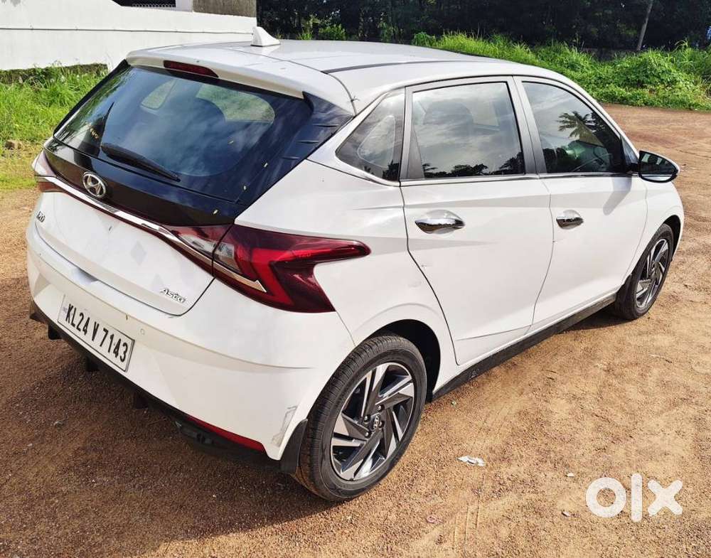 Hyundai I20 Asta 1.2 O With Sunroof, 2022, Petrol