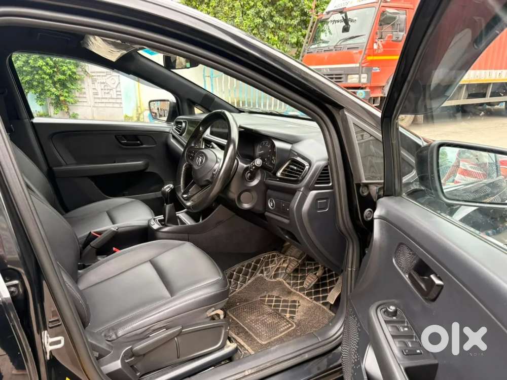 Tata Altroz 1.2 Xt Dark Edition Petrol, 2023, Petrol