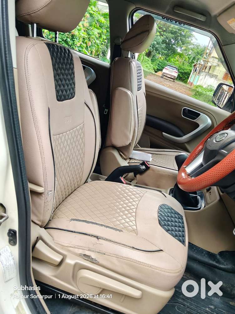 Mahindra Tuv 300 T8, 2016, Diesel