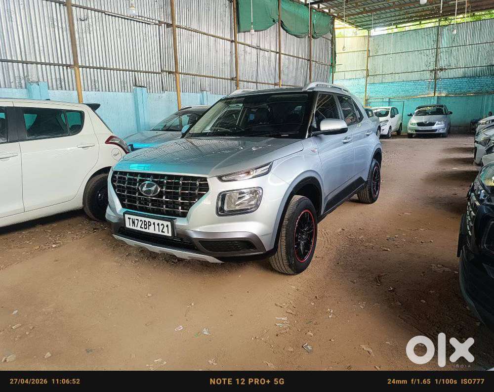 Hyundai Venue 1.2 S (o), 2019, Petrol