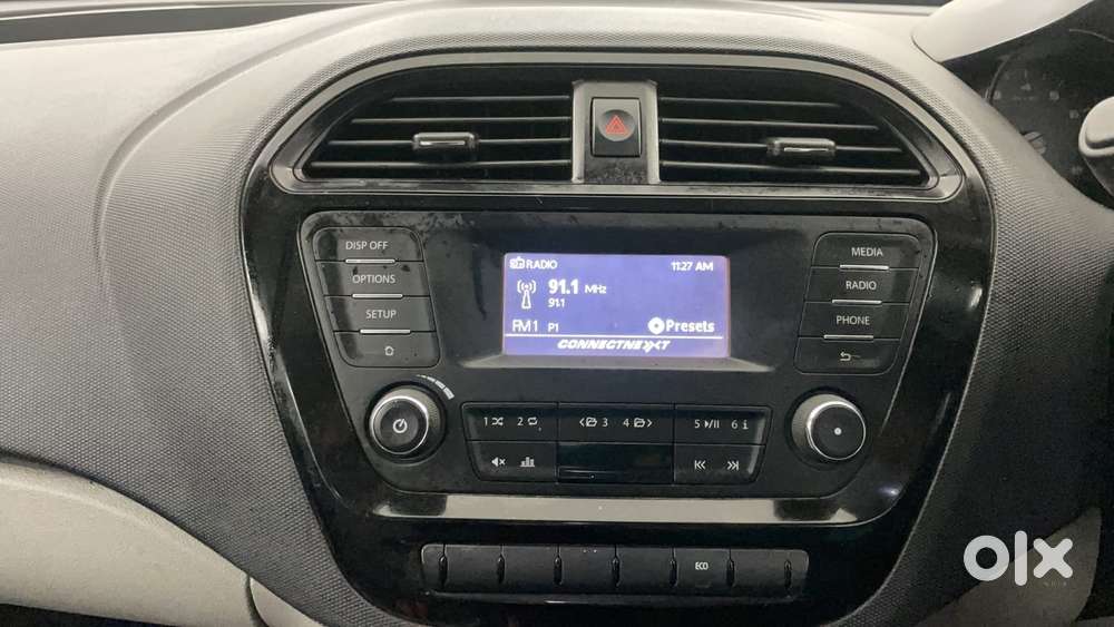 Tata Tiago 1.2 Revotron Xt, 2018, Petrol