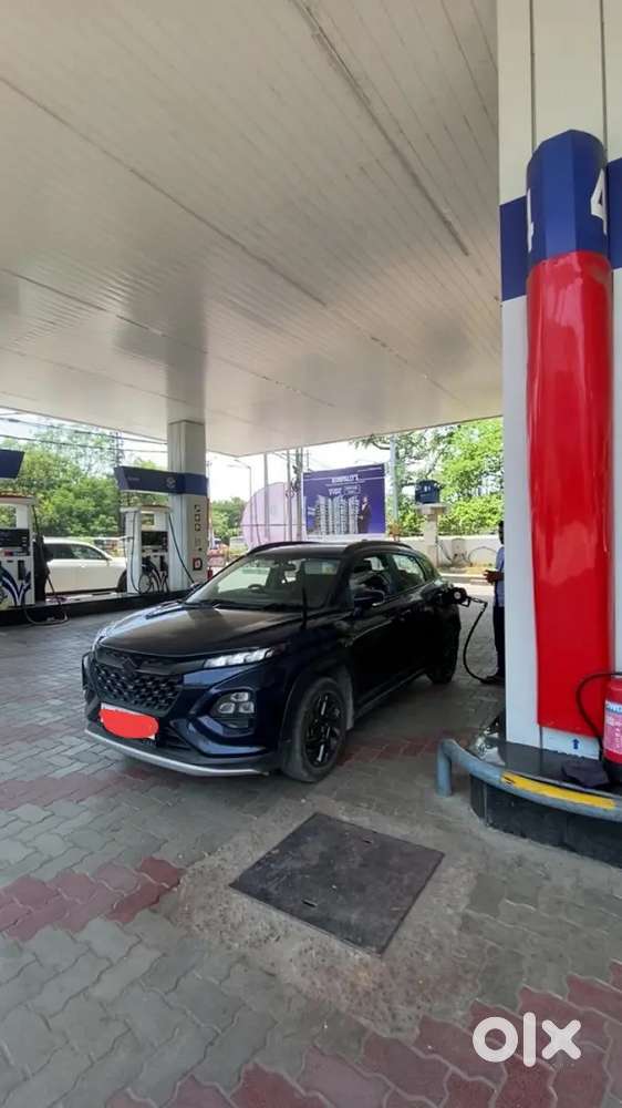 Maruti Suzuki Fronx 2023 Petrol Well Maintained