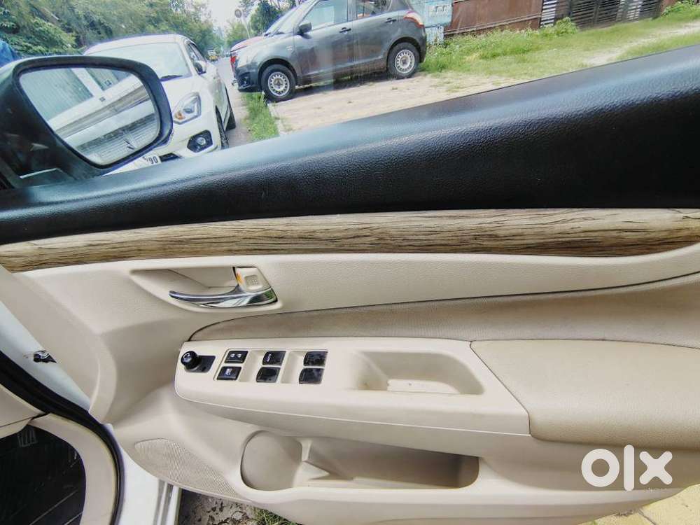 Maruti Suzuki Ciaz Smart Hybrid Sigma , 2023, Petrol