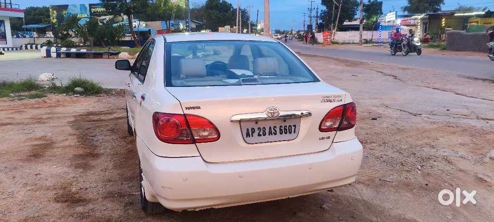 Toyota Corolla H2 2006 Car