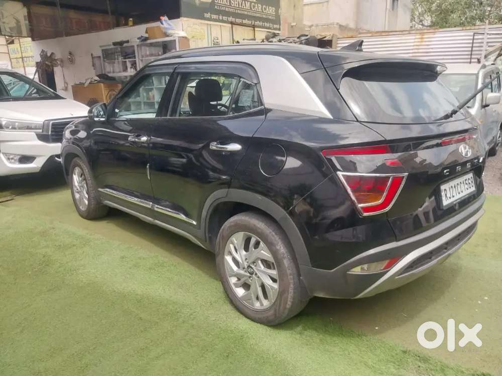 क्रेटा टॉप मॉडल डबल सनरूफ ऑटोमेटिक वेल अच्छा मेंटेन