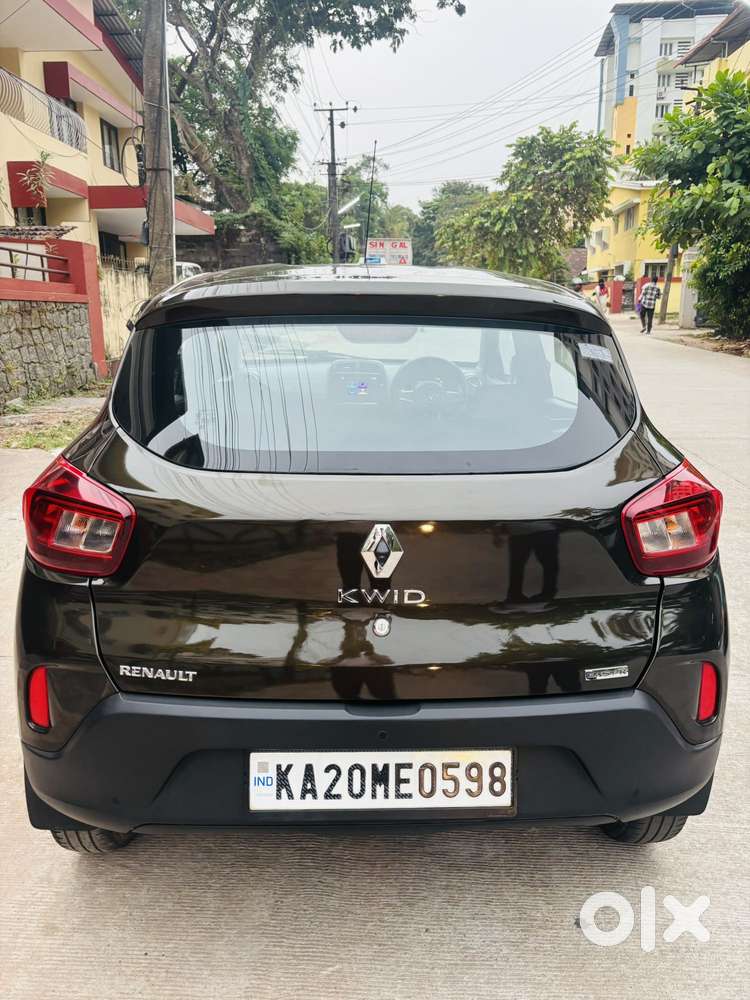 Renault Kwid 1.0 Rxt (o) Easy-r, 2022, Petrol