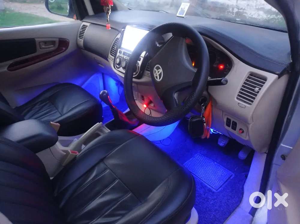 Toyota Innova 2006