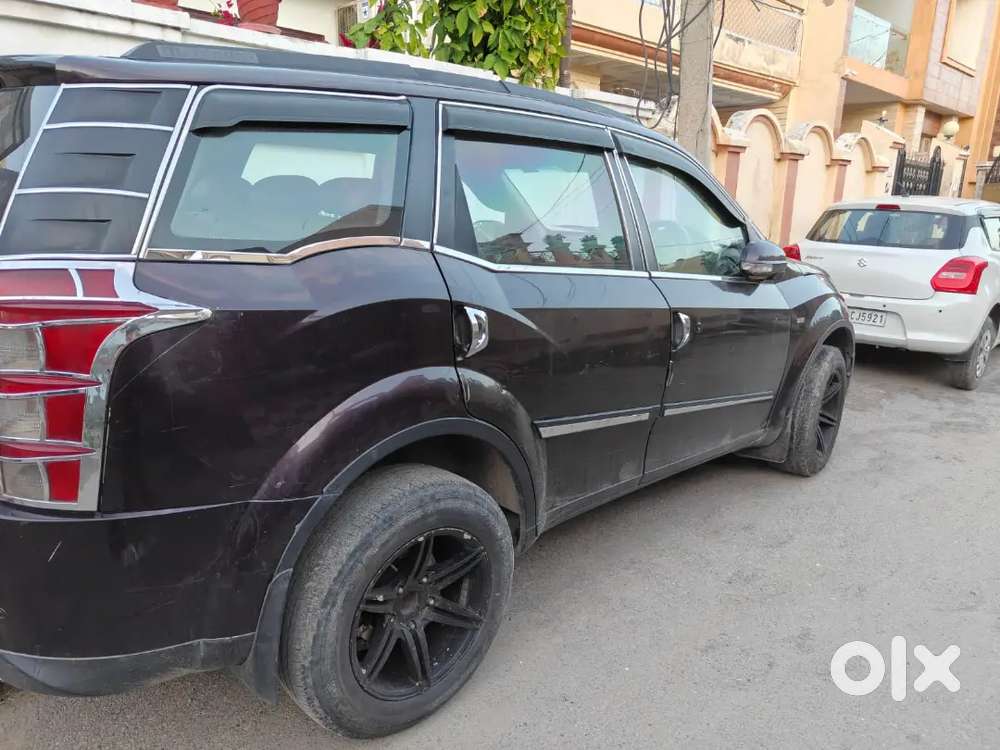 Mahindra Xuv500 2013 Diesel 130000 Km Driven