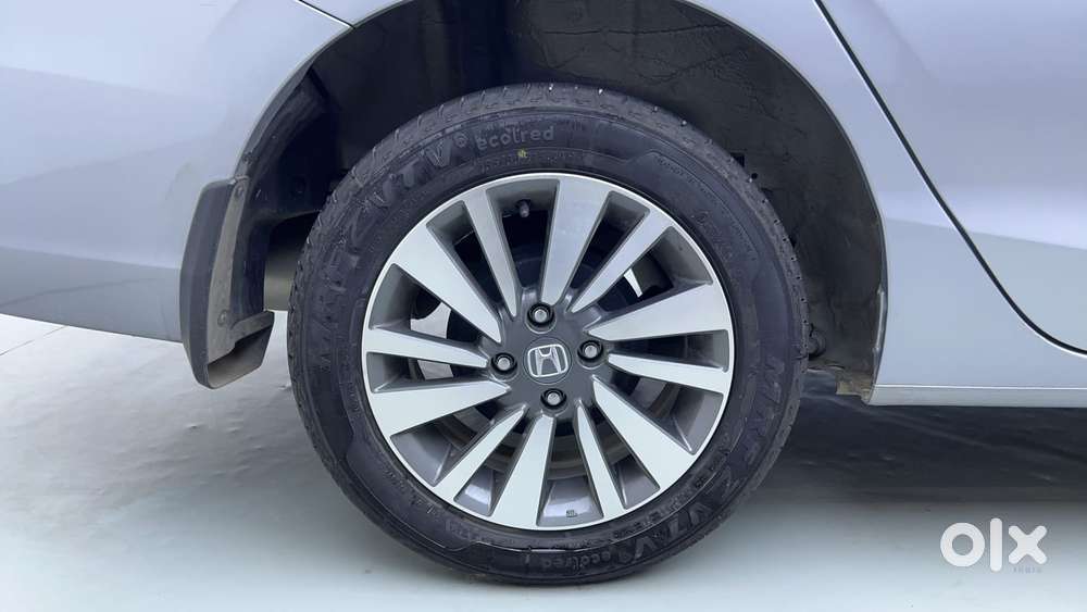 Honda City 1.5 V Mt, 2024, Petrol