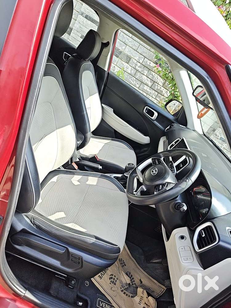 Hyundai Venue 1.5 Crdi Sx (o), 2022, Diesel