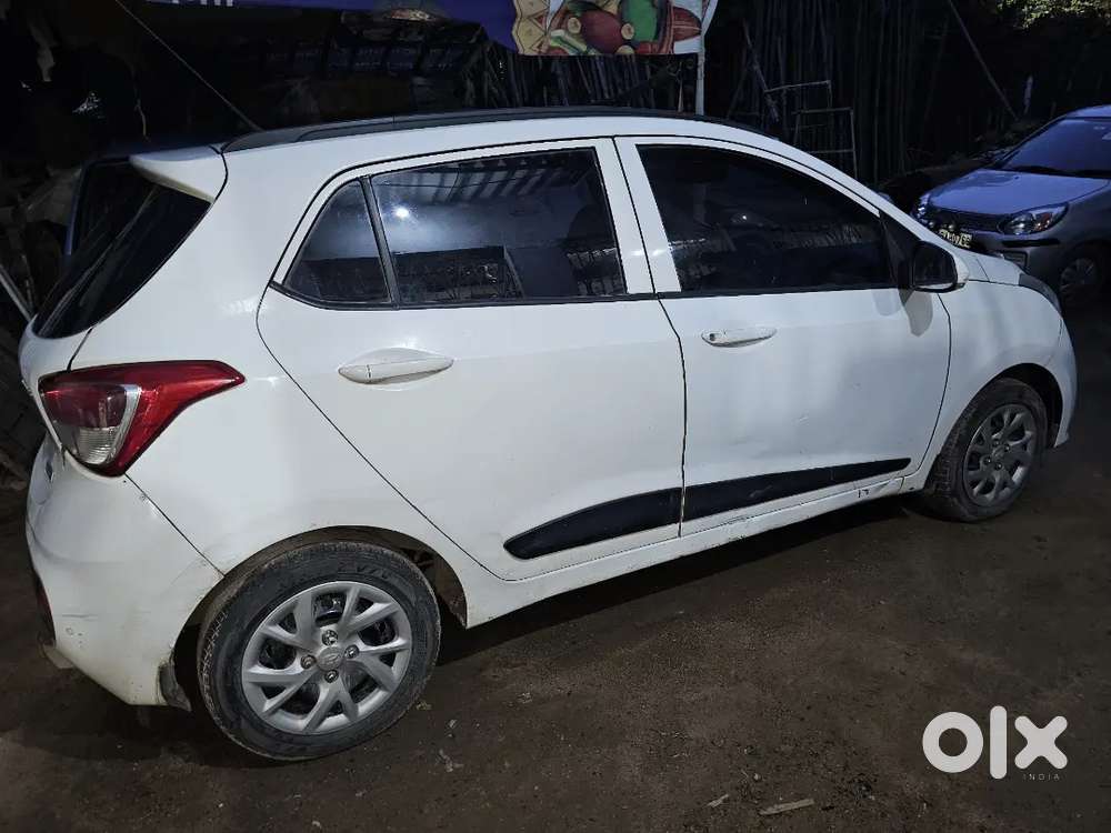 Hyundai Grand I10 Crdi Sportz 2017 Model
