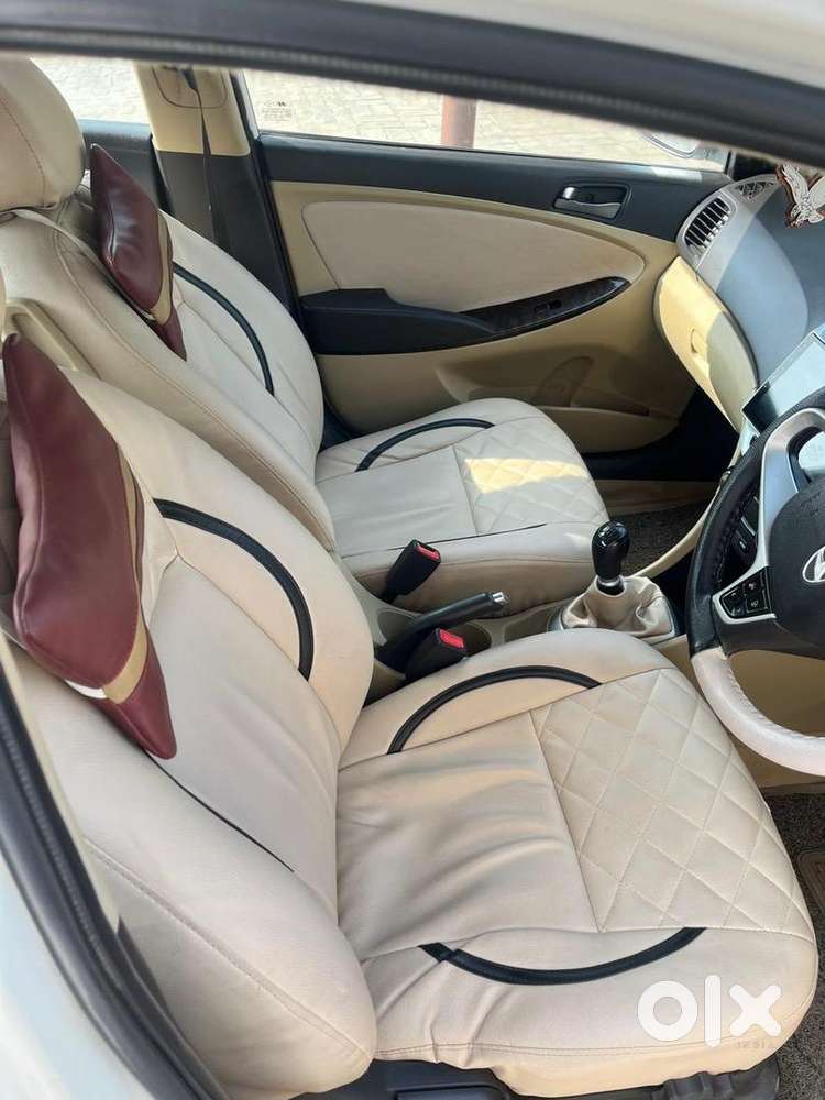 Hyundai Fluidic Verna 2016