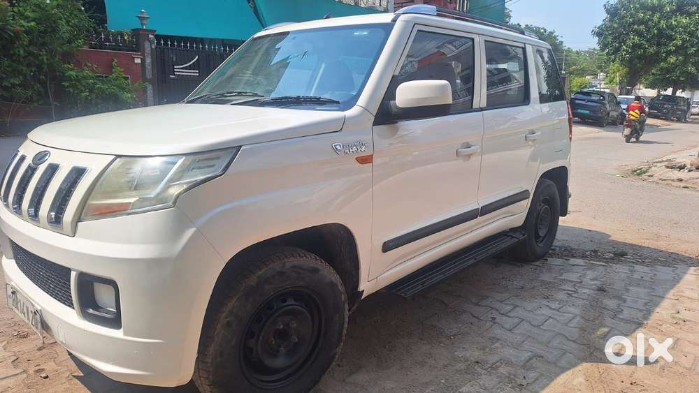Mahindra Tuv 300 T6 Plus, 2016, Diesel