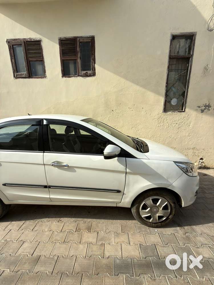Tata Zest Petrol Manual 2017