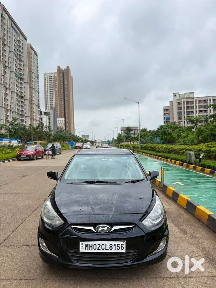 Hyundai Verna Petrol 2012