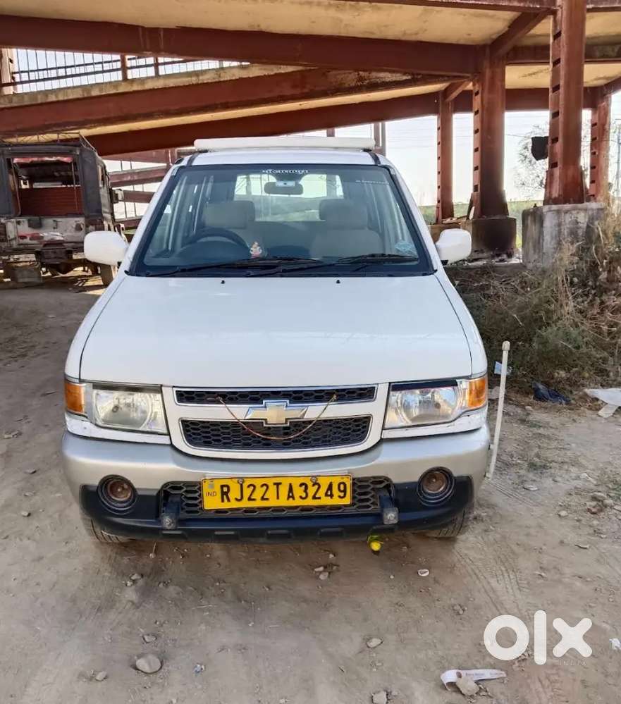 Chevrolet Tavera Neo 2016