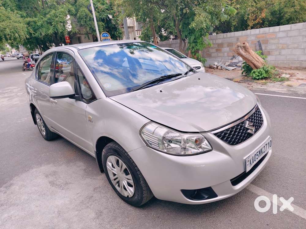 Maruti Suzuki Sx4 Vxi Bsiv, 2011, Petrol