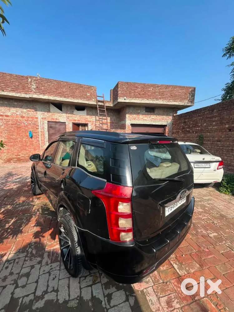 Mahindra Xuv700 Ax7 2016