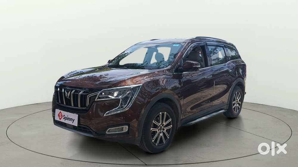 Mahindra Xuv700 2.0 Ax 7 Petrol At Luxury Pack Str, 2025, Petrol