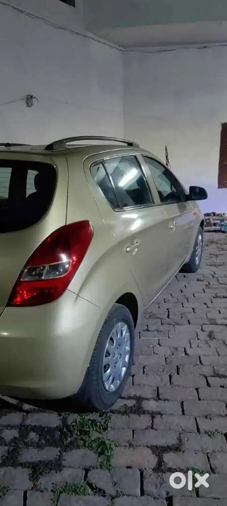 Hyundai I20 2011 Petrol Well Maintained
