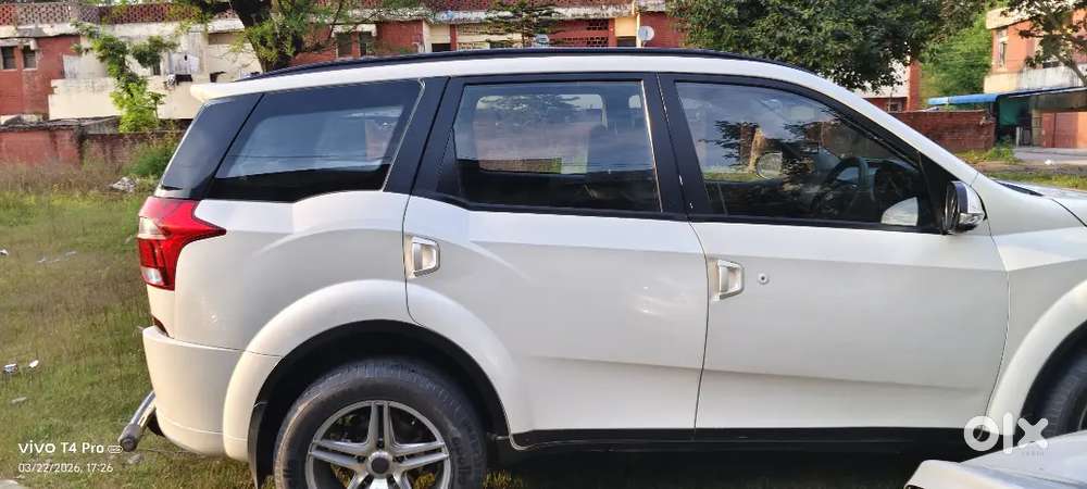 Mahindra Xuv500 W5