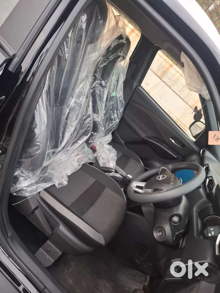 Nissan Magnite, 2026, Petrol