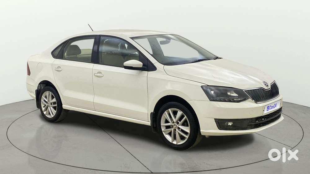 Skoda Rapid 1.6 Mpi At Style, 2017, Petrol