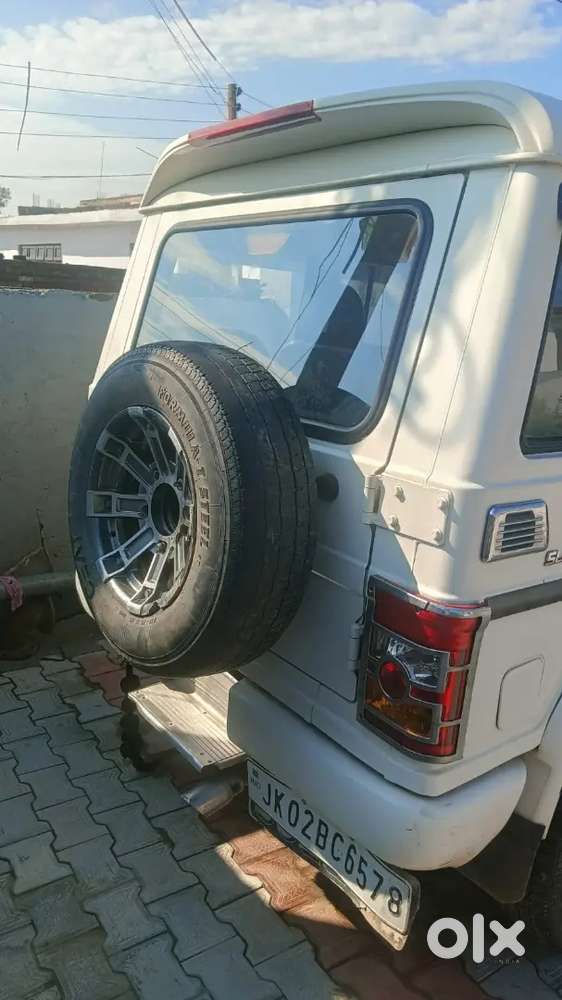 Mahindra Bolero Neo 2014