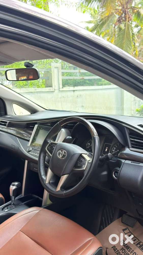 Toyota Innova Crysta Diesel 2018