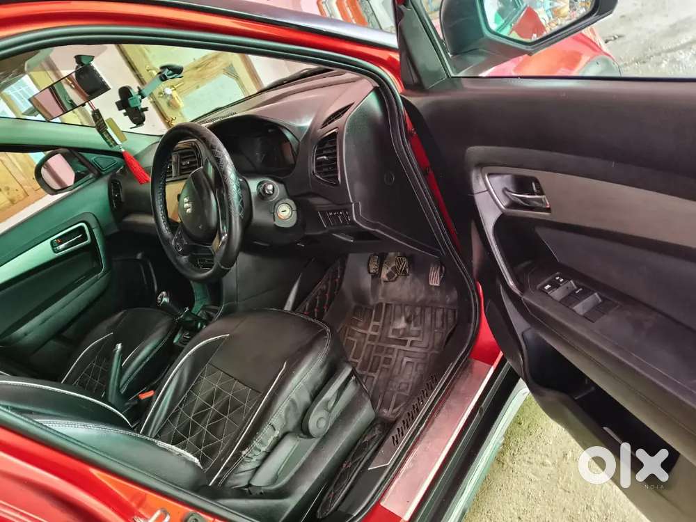 Marutui Suzuki Vitara Brezza 2018