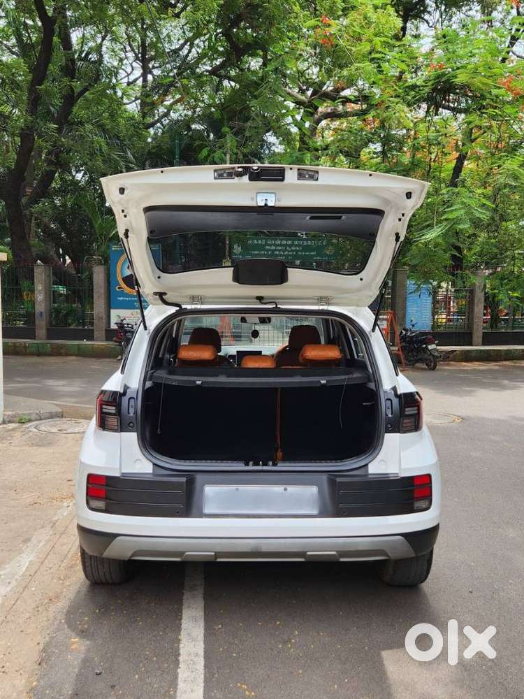 Hyundai Venue Sx Mt, 2023, Diesel