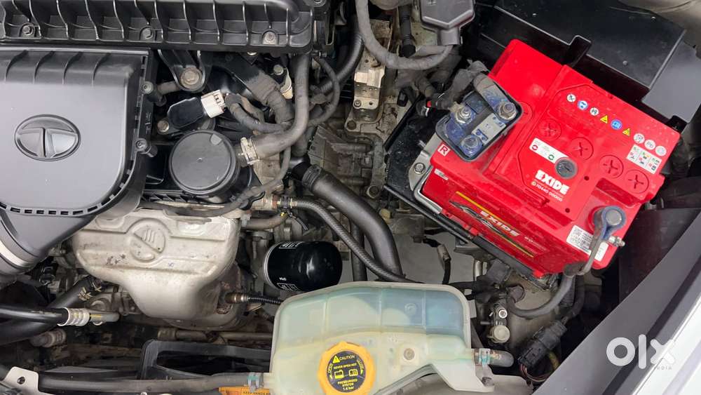 Tata Tiago Xza, 2018, Petrol