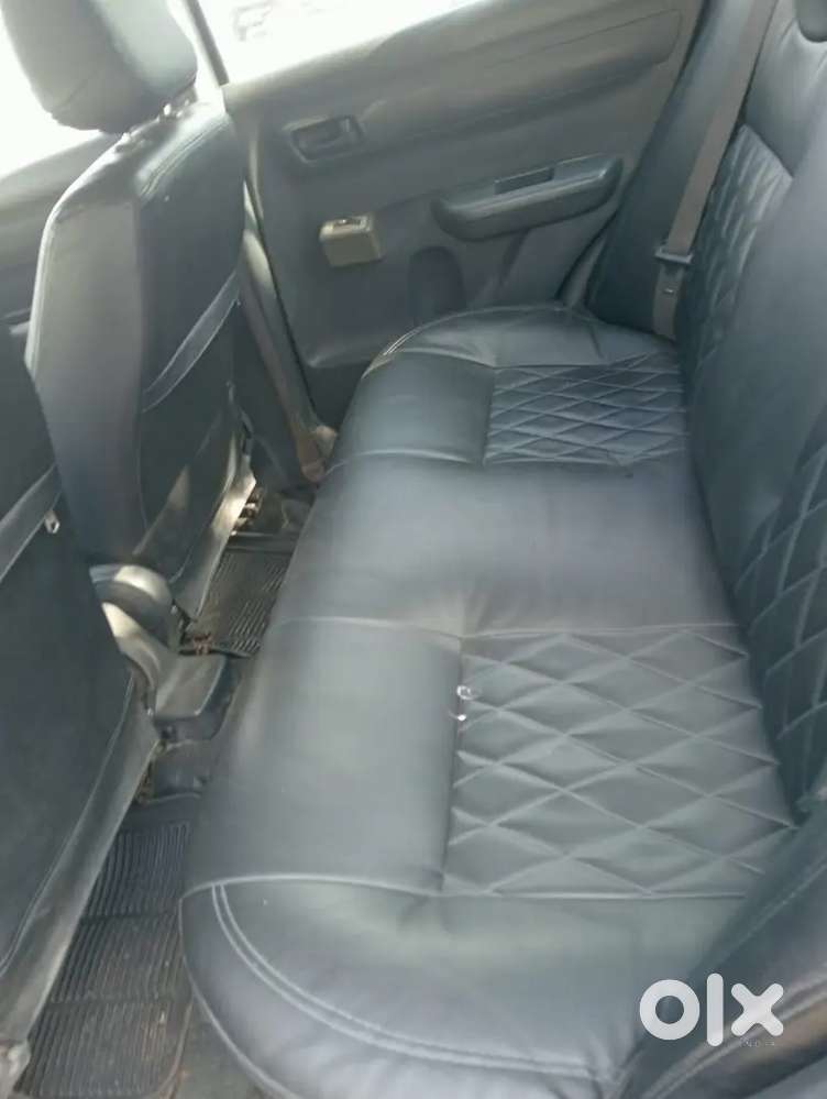 Maruti Suzuki Swift Dzire 2010