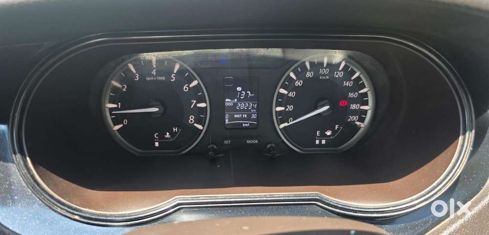 Tata Bolt Revotron Xt, 2015, Petrol