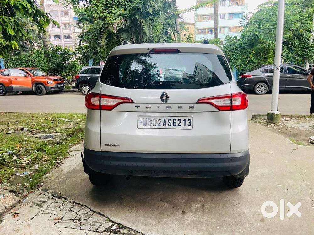 Renault Triber Rxl, 2022, Petrol