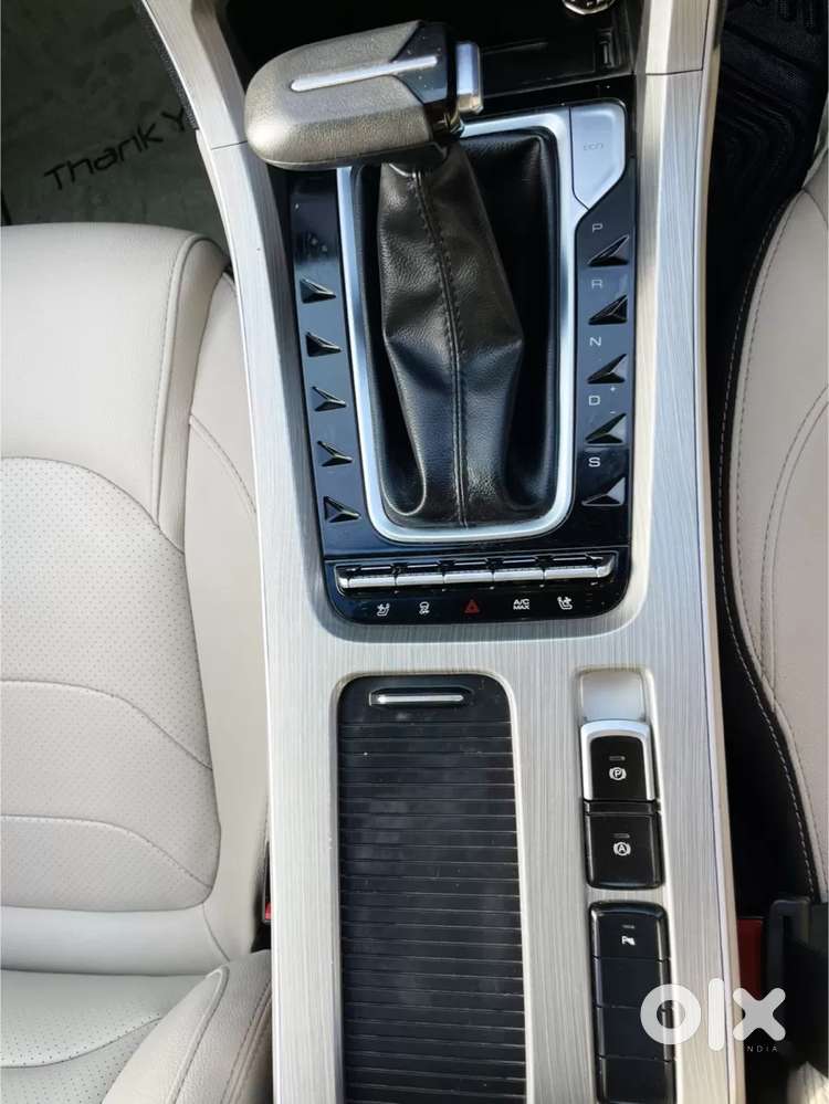 Mg Hector Plus Savvy Pro 1.5 Turbo Petrol Cvt 6 Str, 2023, Petrol