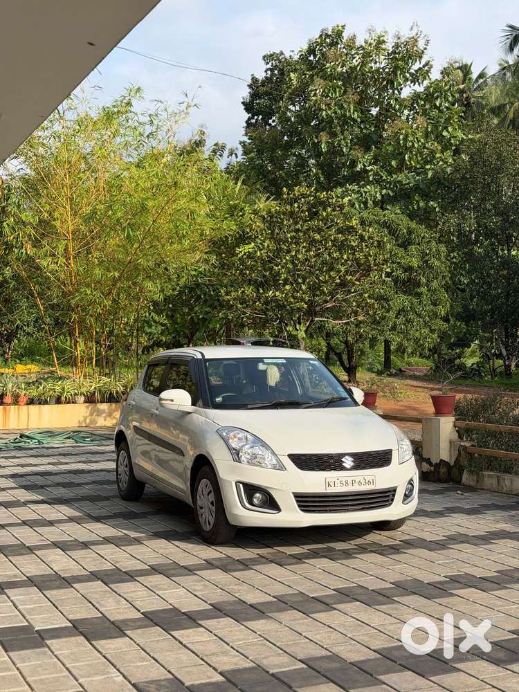 Maruti Suzuki Swift Vxi Optional, 2015, Petrol