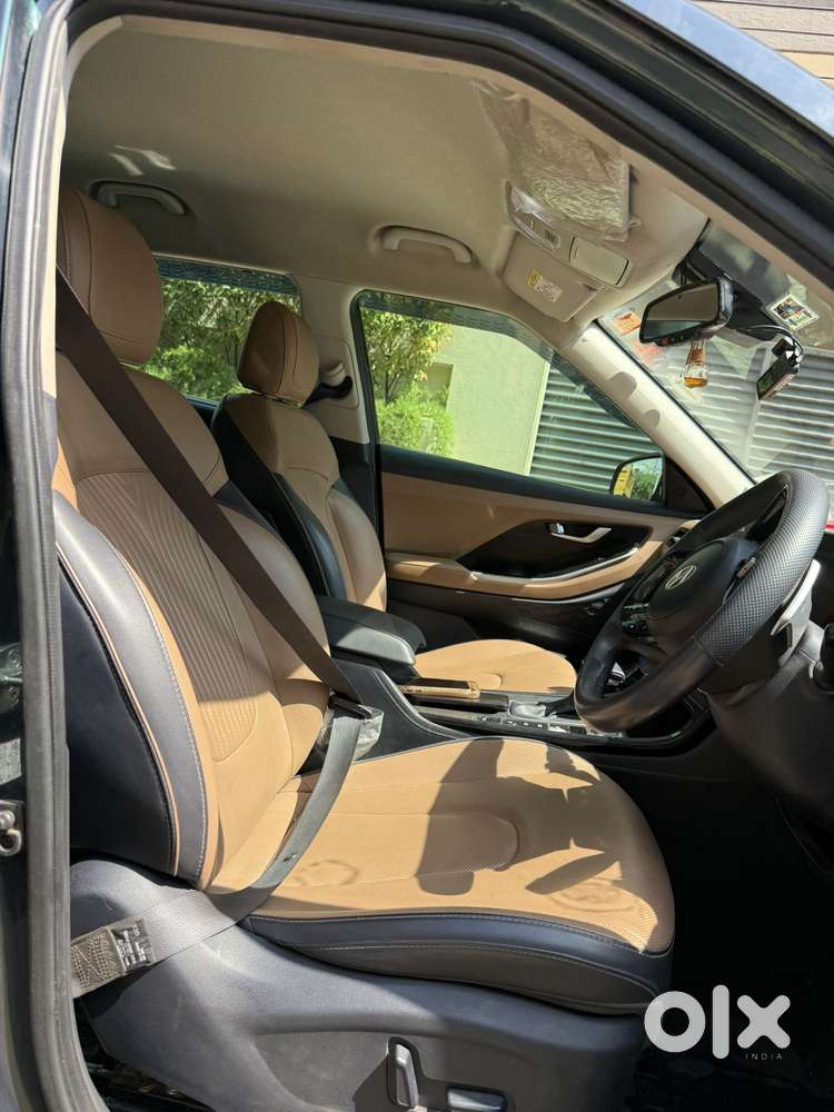 Hyundai Alcazar 1.5 Signature (o) Diesel At 7 Str, 2025, Diesel